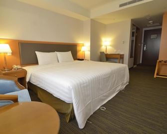 Fuward Hotel Tainan - Tainan City - Bedroom