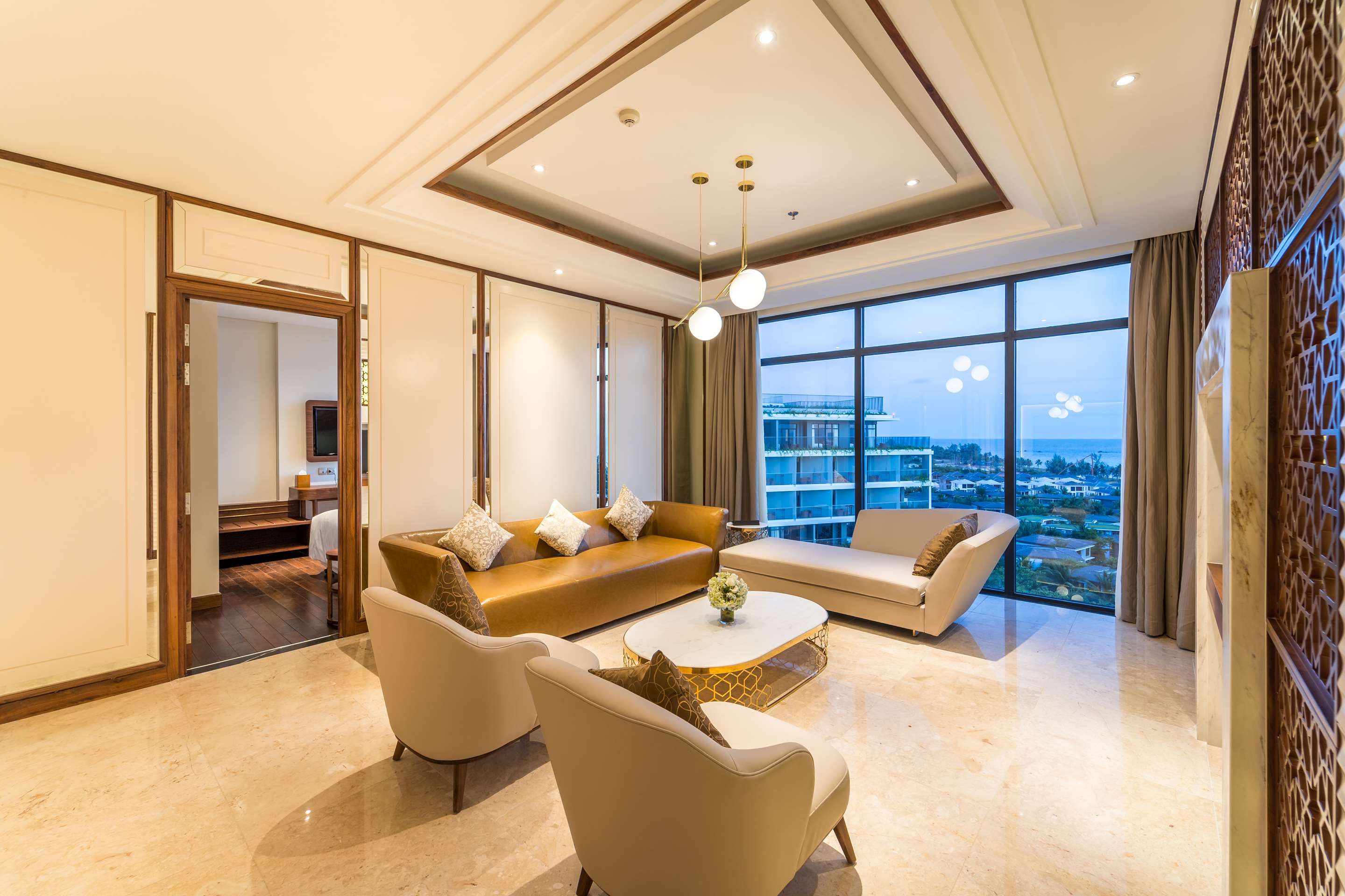 بست ويسترن بريميير سوناسي فو كوك