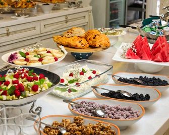 Aster Hotel Group - Taskent - Buffet