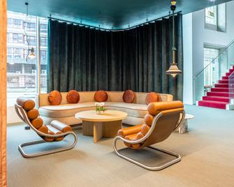 Cenica Porto Hotel, Curio Collection by Hilton - Porto - Lounge