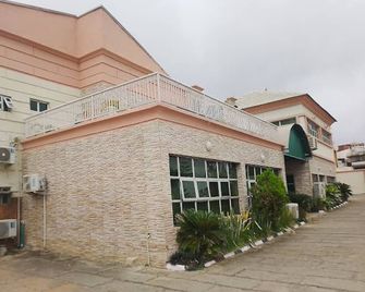 Bliss World Resorts & Hotels - Akure - Building