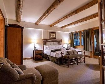 Luxurious Whiteface Lodge Two Bedroom Suite - Lake Placid - Habitación