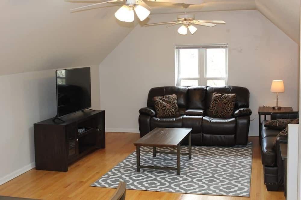 Lincoln Park Living - 3 Queen Beds - Sleeps 6! - שיקאגו - סלון