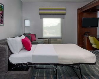 هامبتون إن آند سويتس ويستون ساليم / يونيفيرسيتي أريا، نورث كارولينا - وينستون-سالم - غرفة نوم