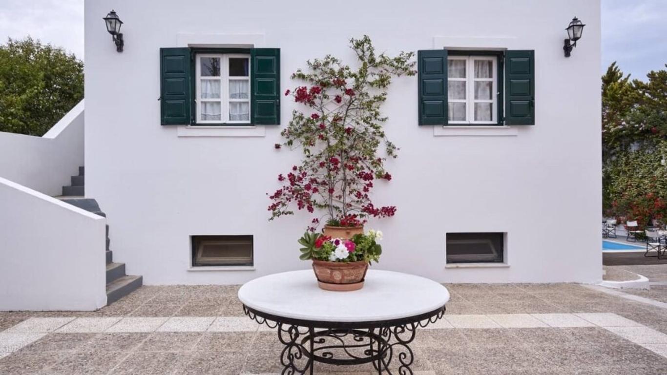 Spetses Retreat Accommodation