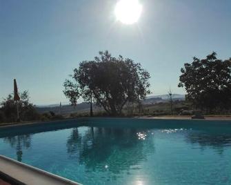 Le Pergoline B&B - Casciana Terme - Piscina