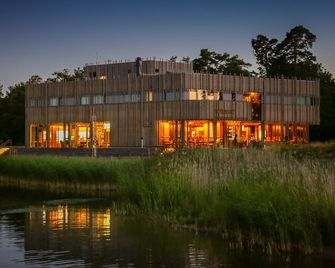 Naturum Vänerskärgården - Victoriahuset - Lidköping - Edificio