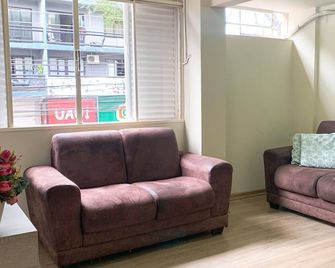 Hotel Ideal - Chapecó - Wohnzimmer