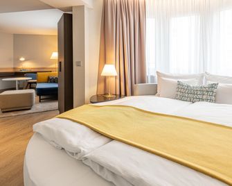 Hotel Europa - München - Schlafzimmer
