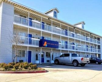 Intown Suites Extended Stay Dallas Tx - North Richland Hills - North Richland Hills - Gebouw
