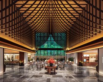 Hilton Garden Inn Zhangjiajie Wulingyuan - ג'אנגג'יאיי - לובי