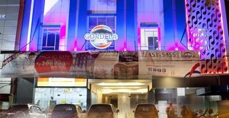 Cordela Hotel Medan - Medan - Rakennus