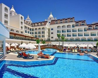 Side Crown Serenity - Manavgat - Pool