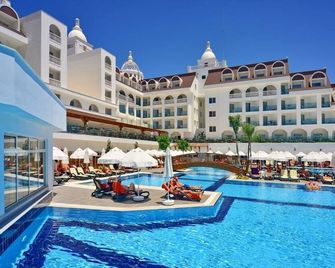 Side Crown Serenity - Manavgat - Pool