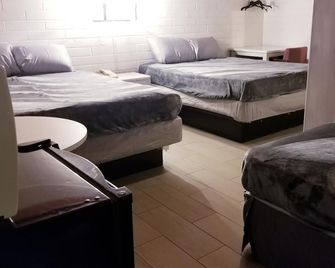 Not Sold Out! Lowest Price! Book 2+Nights Here! 1 Day on Other Major Travel Site - Nogales - Спальня