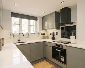 The Office - Telford - Mutfak