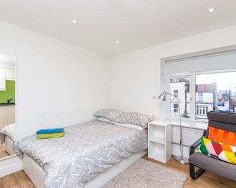Bristol City Budget Studio Stay - Bristol - Sypialnia