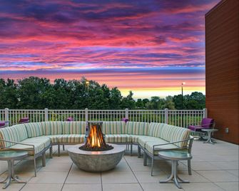 Hilton Garden Inn Manassas - Manassas Park - Balkon