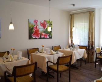 Hotel Forsthaus St. Hubertus - Lübeck - Restaurant
