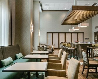 Hampton Inn & Suites Mason City - Mason City - Restaurant