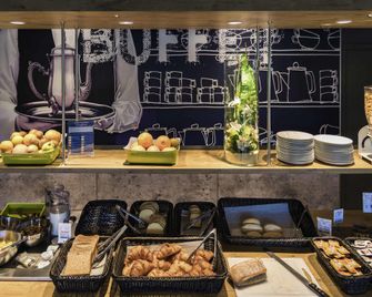 ibis budget Bollène - Bollène - Buffet