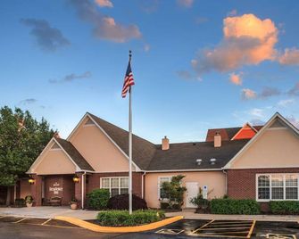 Queen Studio, Hyatt House Chicago, Complimentary Breakfast, Shopping Proximity - Rosemont - Toà nhà