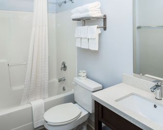 Luxbury Inn & Suites - Maryville - Salle de bain