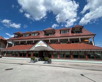 Bed & Breakfast Reaktiv - Zrece - Budova