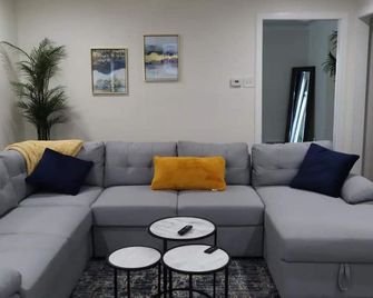 Your home away from home in the heart of Dallas - Dallas - Sala