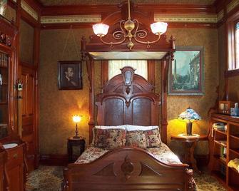 The Richards House Bed & Breakfast - Dubuque - Schlafzimmer