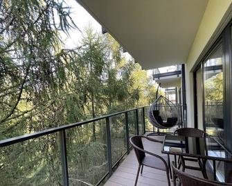 Lake Club Apartments - Loftaffair - Mikolajki - Balkon