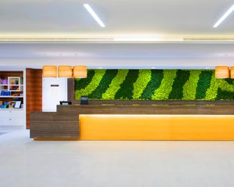 Hilton Garden Inn Ras Al Khaimah - Ra’s al-Chaima - Rezeption