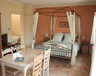 Bed & Breakfast La Clé du Sud - Merelbeke - Bedroom