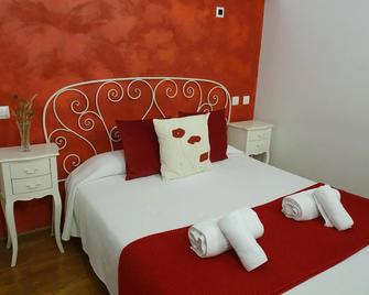 Hotel Villa De Lerma - Lerma - Спальня
