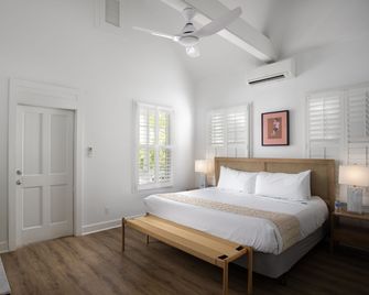Paradise Inn - Key West