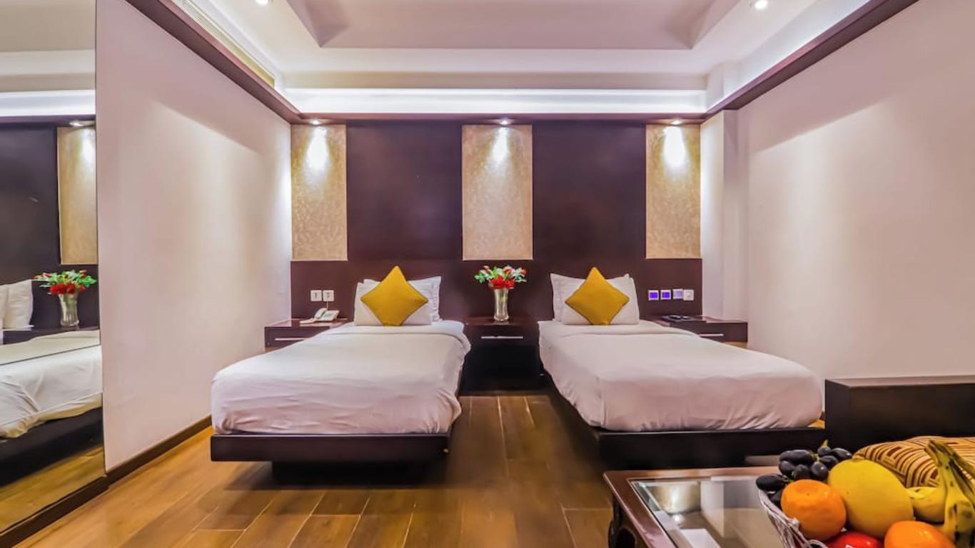 Hotel Godwin Delux