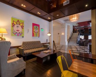 Padre Hotel - בייקרספילד - מסעדה