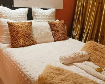 Wg Guest Villas - Bulawayo - Schlafzimmer