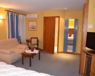 Hotel de Bourgogne - Cluny
