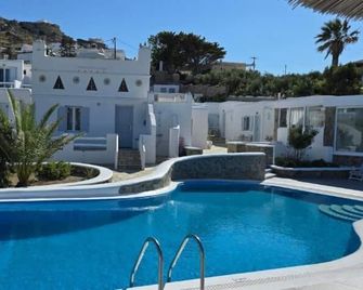 Casa Bianca - Ornos - Piscina