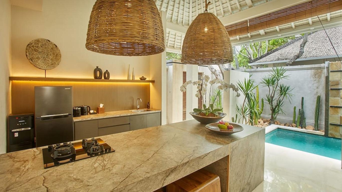 أهيمسا بيتش