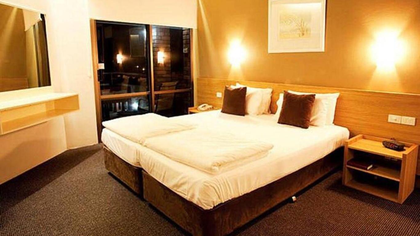 Nautilus Beachfront Villas & Spa