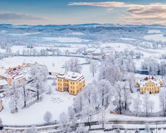 Hotel Palac Lomnica - Jelenia Góra - Buiten zicht