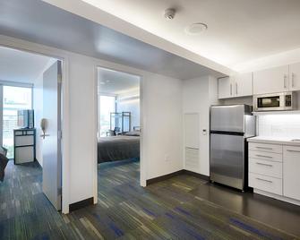 Residence & Conference Centre Toronto Downtown - Toronto - Kitchen