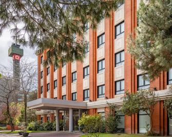 Exe Pozuelo - Pozuelo de Alarcón - Building