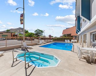 Best Western Hi-Desert Inn - Tonopah - Piscine