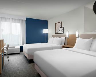 Spark by Hilton San Antonio Airport - San Antonio - Bedroom