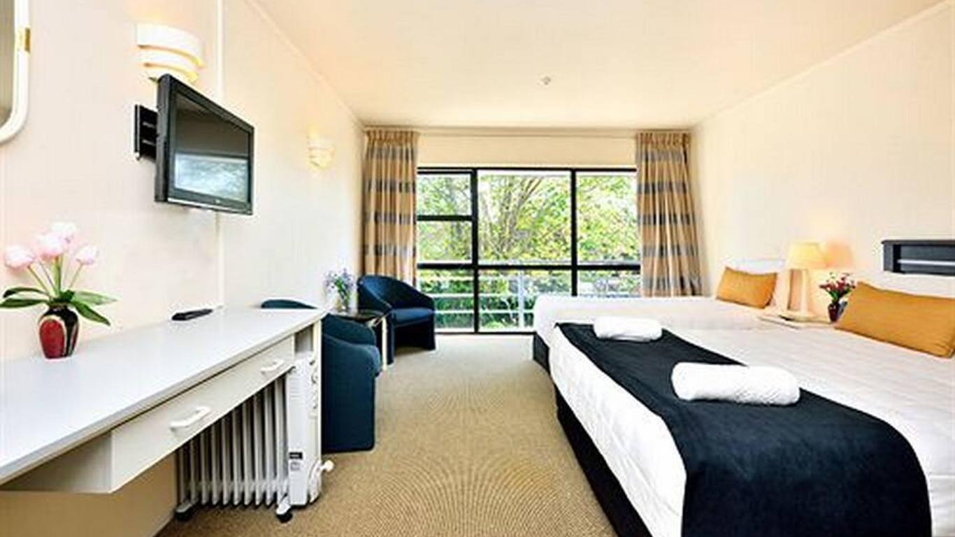 مانوكاو هوتل آند كونفرانس سنتر