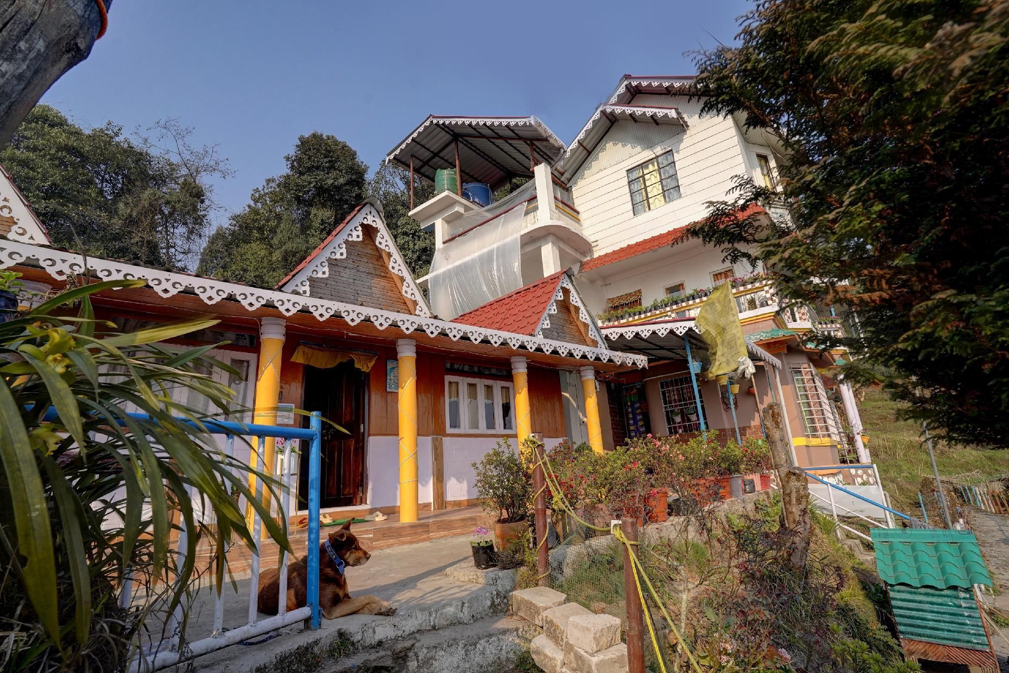 Hotel O Home Phube Homestay - דאריילינג - בניין