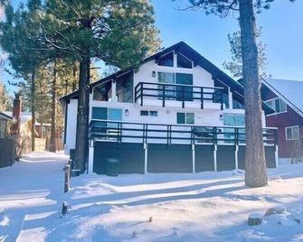 Big Bear Lake View - Big Bear Lake - Building